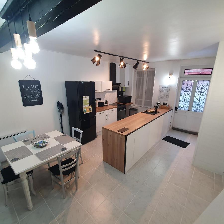 La Maison Des Galeries Classe 4 Etoiles เฟก็องป์ ภายนอก รูปภาพ